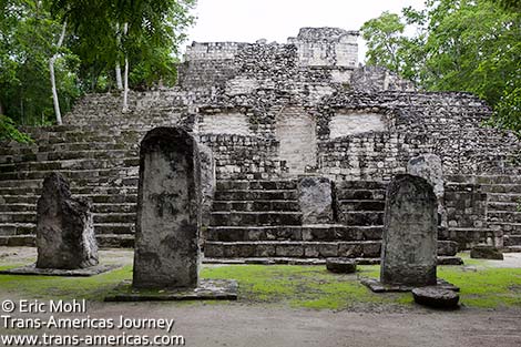 StructureIV-stelle-Calakmul