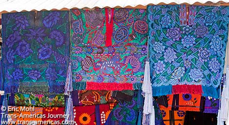 Zinacantan-weaving