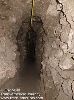 Mirador_Jaguar-Temple_tunel