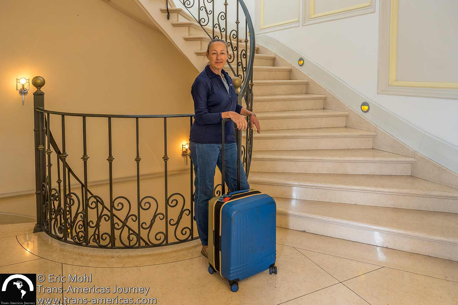 ROAM Luggage Review • TransAmericas Journey